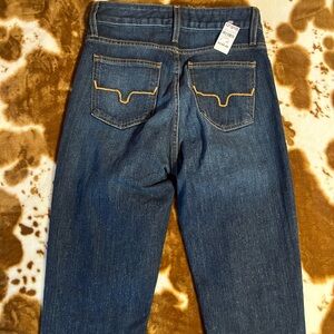 KIMES Dark Blue Denim Jeans with Contrast Stitching